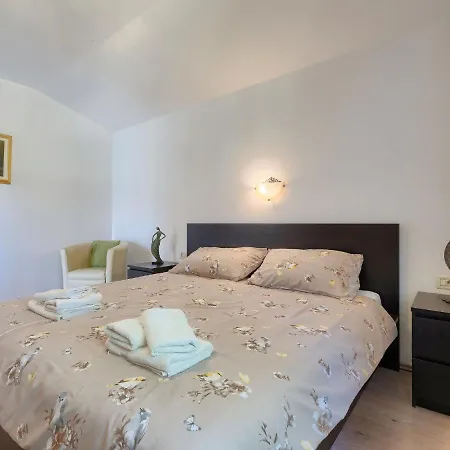 Hébergement de vacances Florens By Interhome Sveti Petar u Sumi