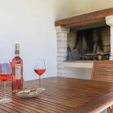 Hébergement de vacances Florens By Interhome Sveti Petar u Sumi
