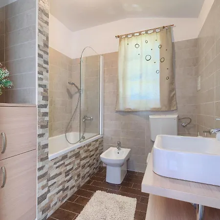 Holiday home Florens - Roj469 By Interhome *